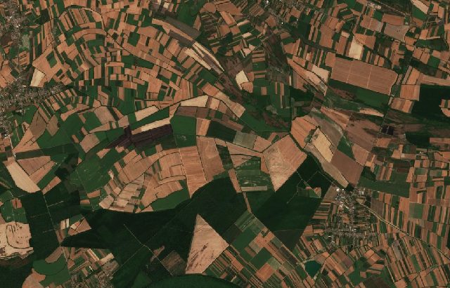 Burned area near Pećinci from space