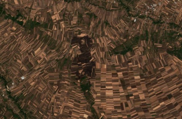 Burned area near Merošina from space