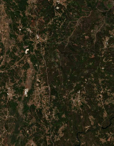 Satellite view near Avelar, Portugal